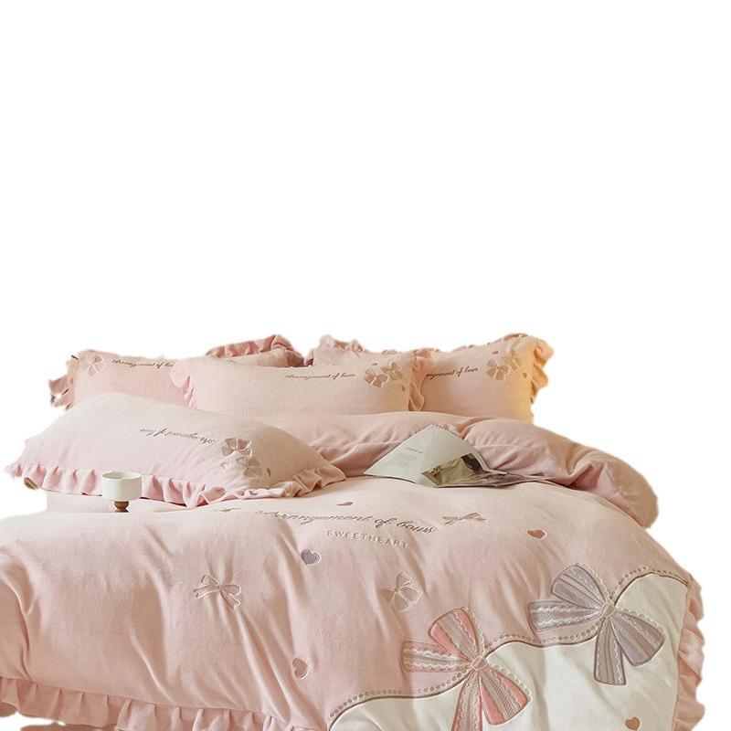 Set de lenjerie de pat gros, călduros, din catifea de lapte, dantelă și fleece de corali - Design confortabil antistatic pentru toamnă/iarnă