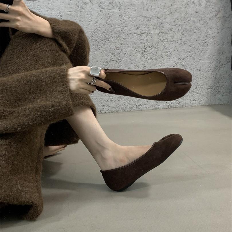 Gentle new shoes are divided into pig's trotters, grandma's pedals, flat-soled shallow mouth, Korean version of soft-soled single shoes, advanced Mary