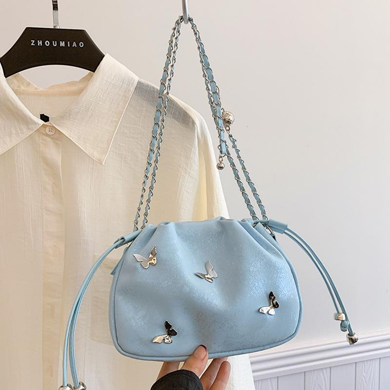 

Simple and fashionable bundle pleated bag women s 2024 summer Korean version trend versatile bucket bag high-end messenger bag синій