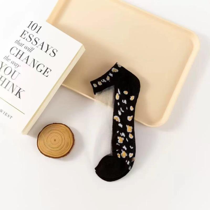 5 Pairs Of Womens Slass Filament Fiber Spring And Summer Thin Transparent Leopard Socks Polyester Sock Sole