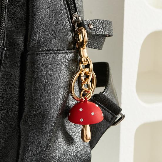 Keychain Mushroom Shape Fade-Resistant Alloy Keyring Backpack Key Holder Women Bags Cars Keys Decoration