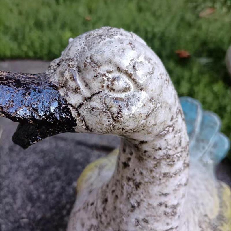 Farmhouse Terracotta Duck Statue for Outdoor Garden, Yard Art Patio Decor, Rustic Country Animal Figure, Weather-Resistant