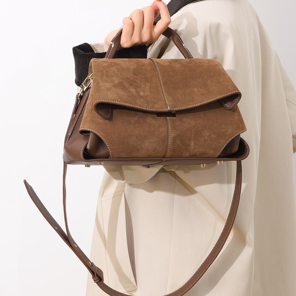 Women'S Handbag, Matte Bag, Women'S Niche Design Sense, Shoulder Bag, Large-Capacity Commuter Messenger Bag.