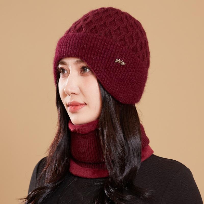 Autumn and Winter Middle-aged and Old Mother Wool Hat Knitted Two-piece Set, Ear Protector, Pullover Hat, Scarf, Plush Warm Hat