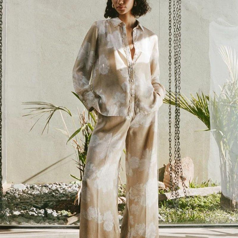 Spring New Two-Piece Suit Casual Pants 8799175 Flowers Print Silk Satin Textured Shirt 8925171