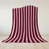 Coperta in Flanella a Strisce Bordeaux Calda Morbida Halloween Natale Divano Caldo Accogliente Decorazione Decorativa Regalo per Tutte le Stagioni