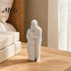Low-key Textured Ornament 3D Printed Couple Figurine, Husband And Pregnant Wife Embrace Sculpture, Romantic Durable Sculpture Lover Statue for