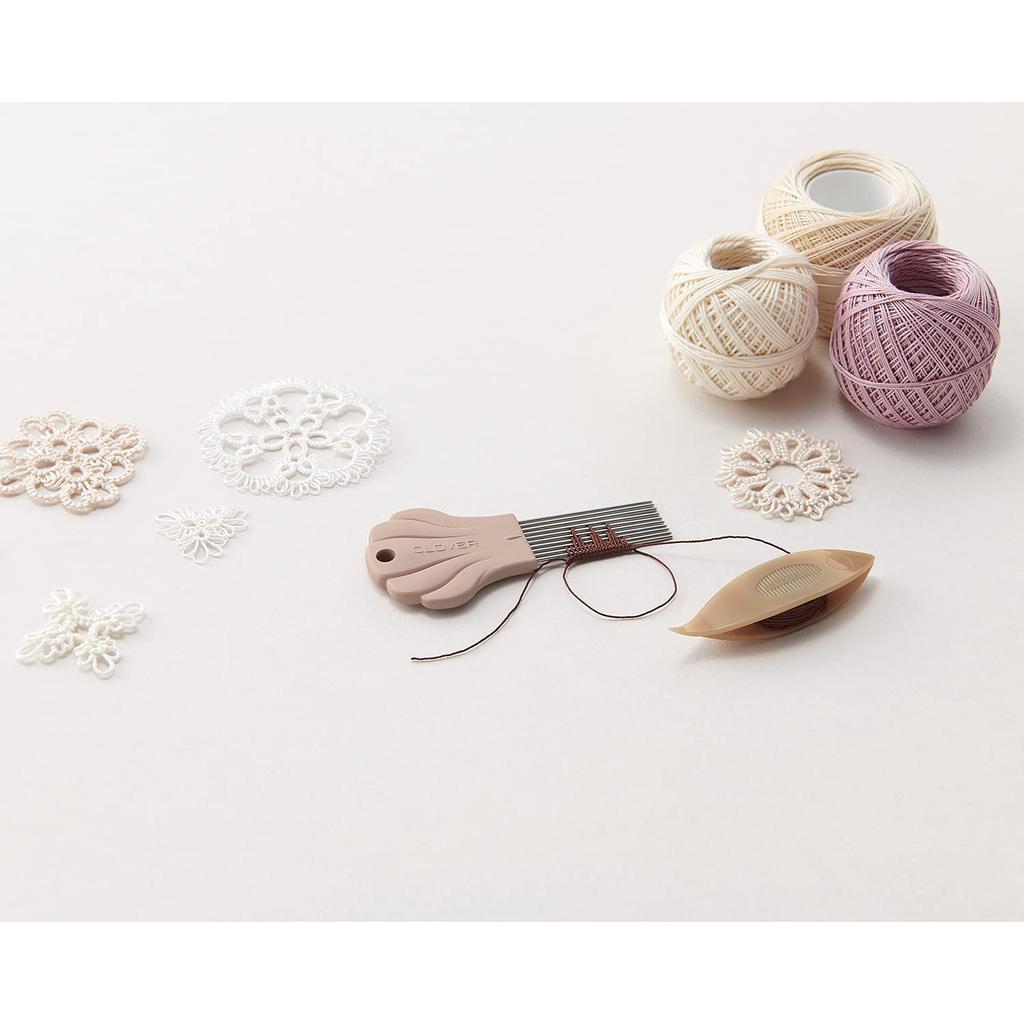 Clover Picot Comb Small White 57-709