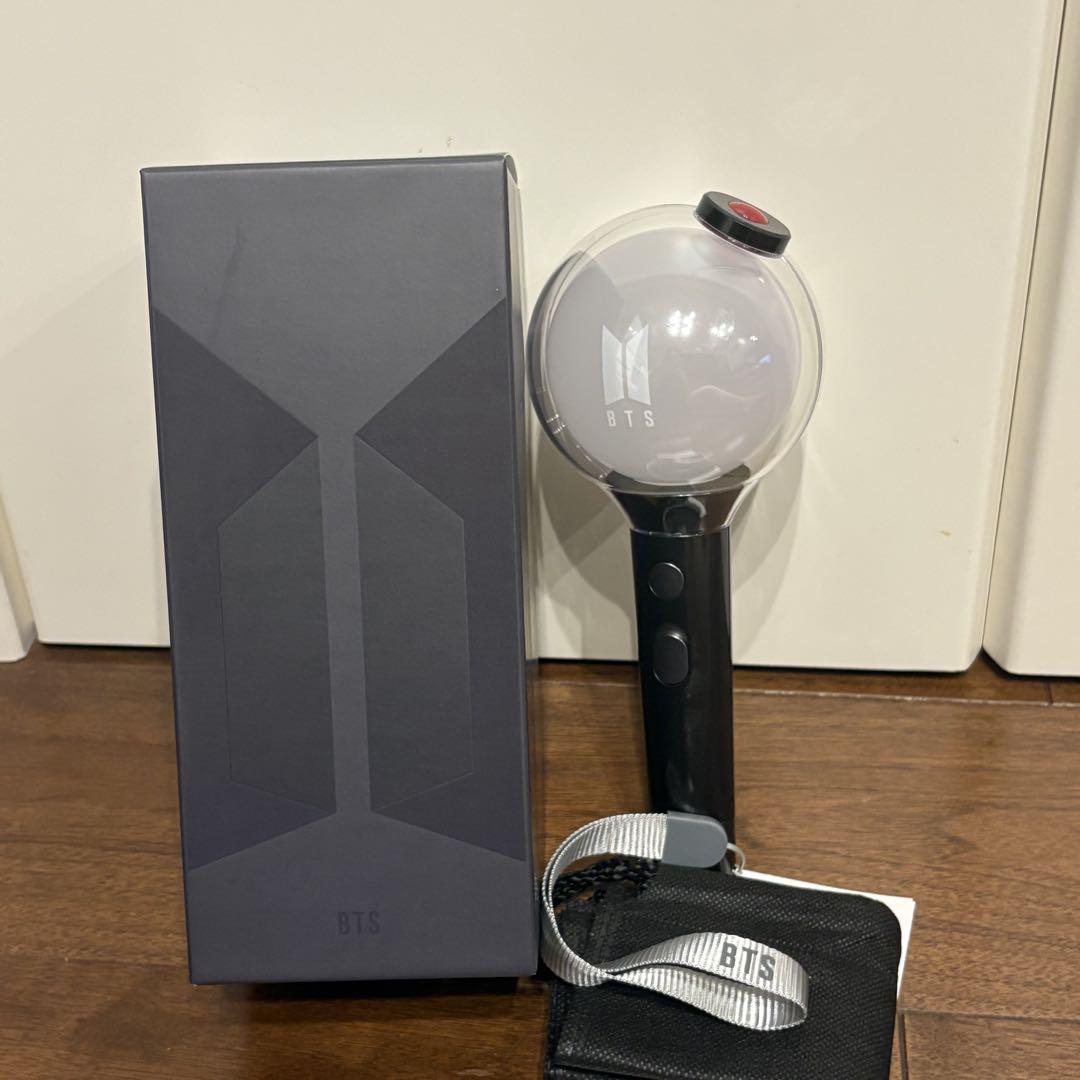 

[USED] BTS Official Light Stick AmiBomb ver.4