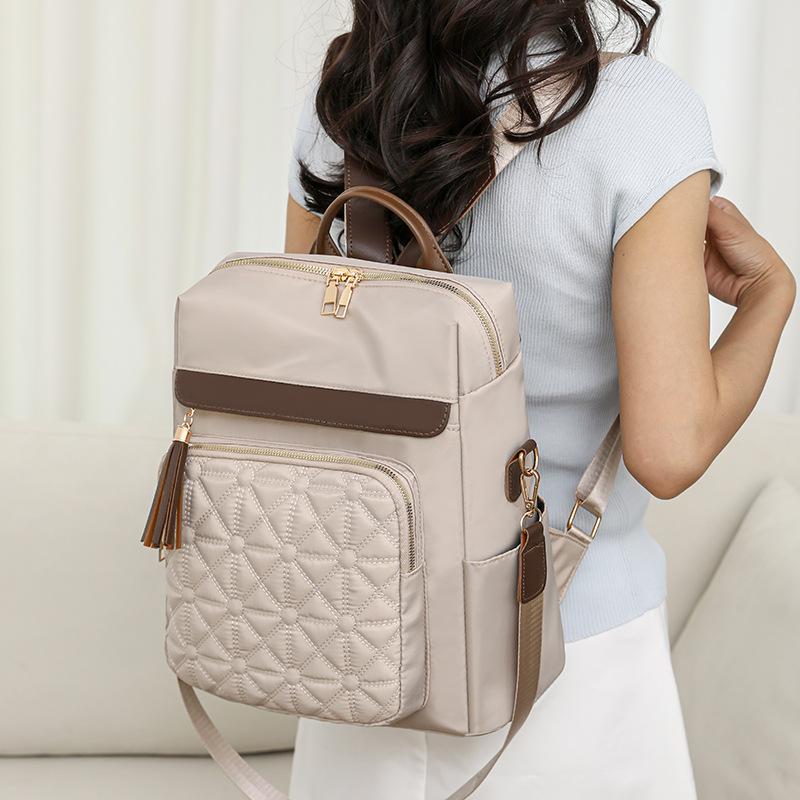 Женский противоугонный рюкзак с кисточками — фото 6