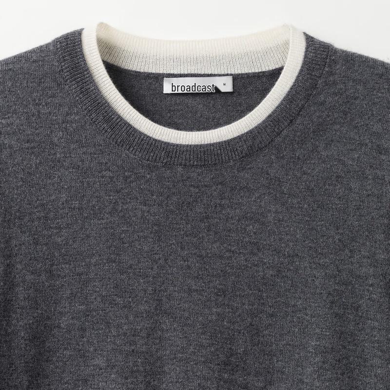 Broadcast Women's Layered Round Neck Knit Sweater