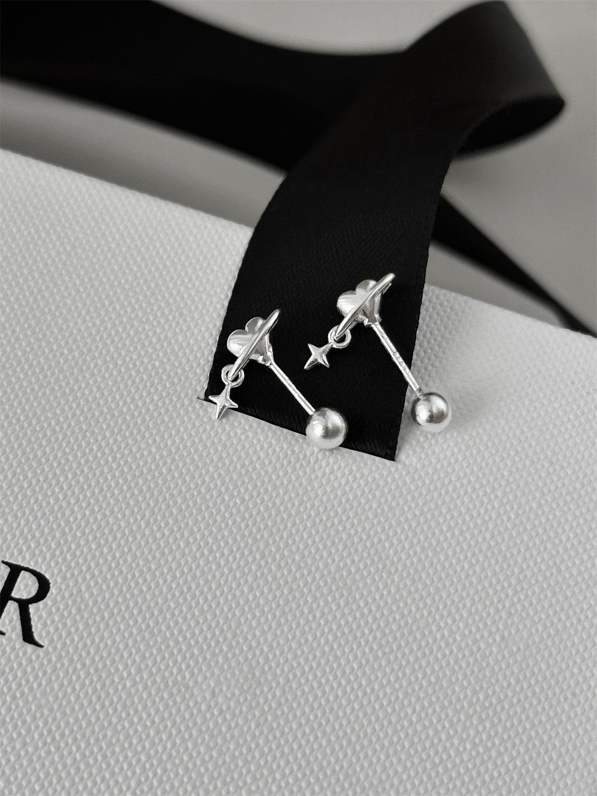 

999 sterling silver star stud earrings exquisite niche cold love earbone studs niche design advanced sense twist bead earrings 999 silver