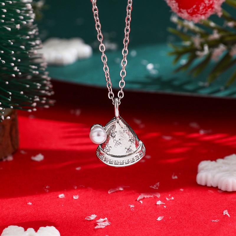 

Women s Light Luxury Christmas Hat Necklace, Exquisite Titanium Steel Clavicle Chain, High-End Fashion, Non-Fading.