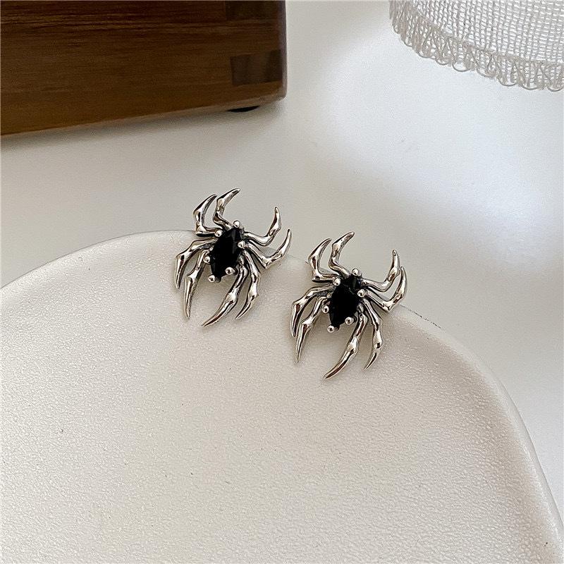 Retro Unique Gothic Spider Earrings for Women Dark Style Ins Niche Versatile Halloween Party Zircon Gifts Accessories