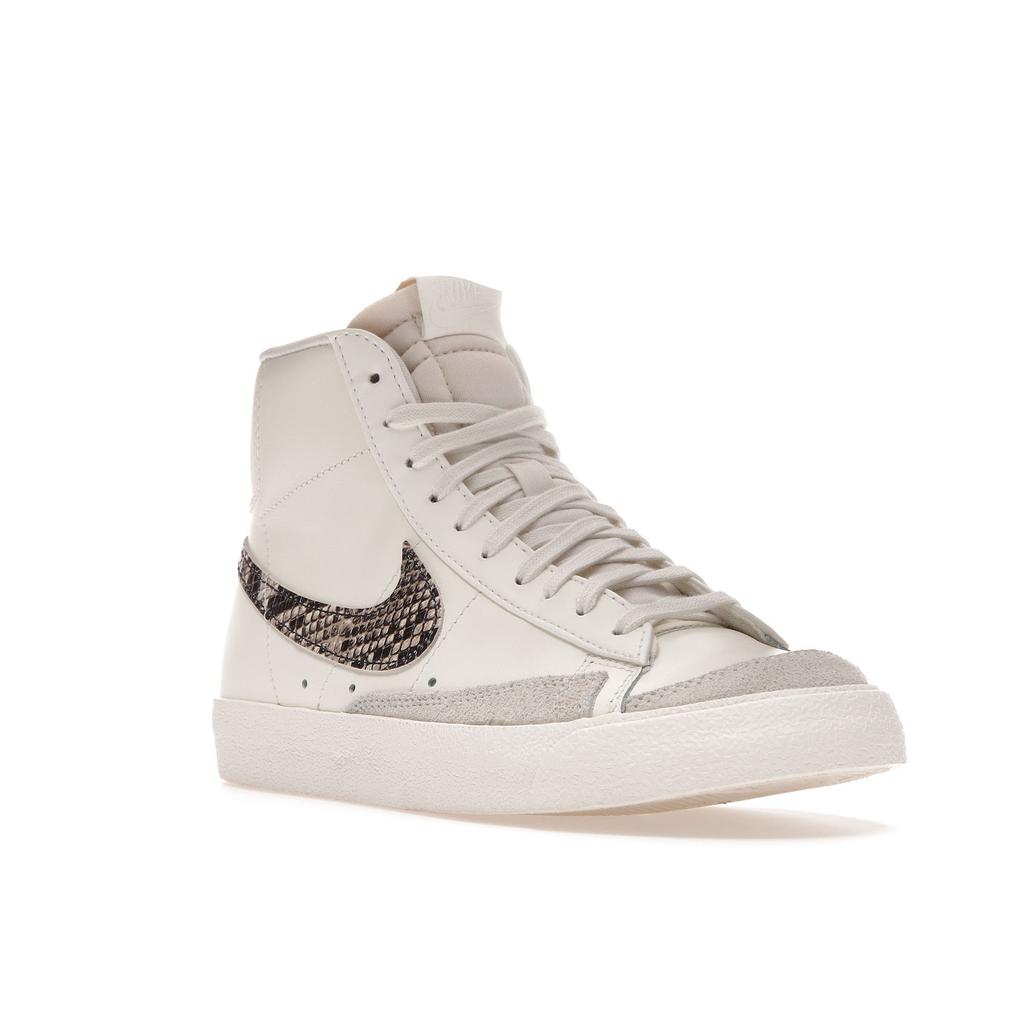 Nike Women's Blazer Mid '77 SE Snakeskin Sail Particle Beige DA8736-100