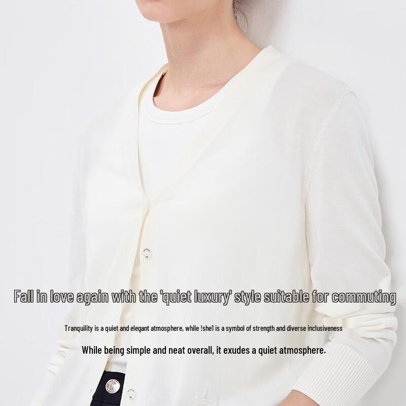 Navigare Women's V-Neck Knit Cardigan