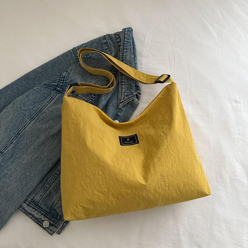 Simple and Casual Design, Large-capacity Waterproof Nylon Bag, Shoulder Bag, Women's Lightweight Literary Commuter Tote Bag