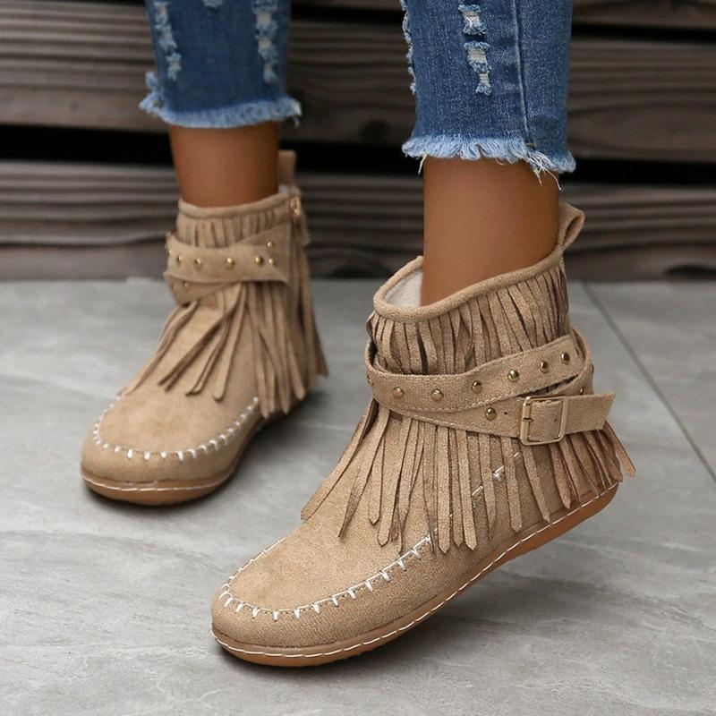 Autumn and winter new short fringed Martin boots women's large size belt buckle side zipper round head flat bottom short boots