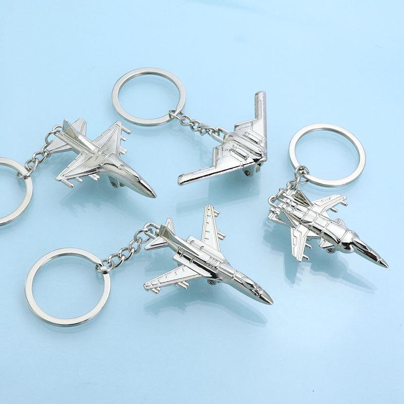 Creative Metal Airplane Keychain - Miniature Engine Pendant & Aviation Gift