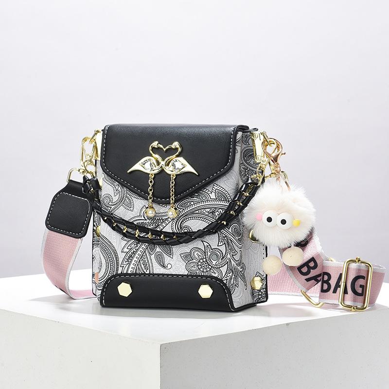 Women's bag 2025 new niche high-end small square bag mini shoulder messenger bag women's bag mobile phone bag women's
