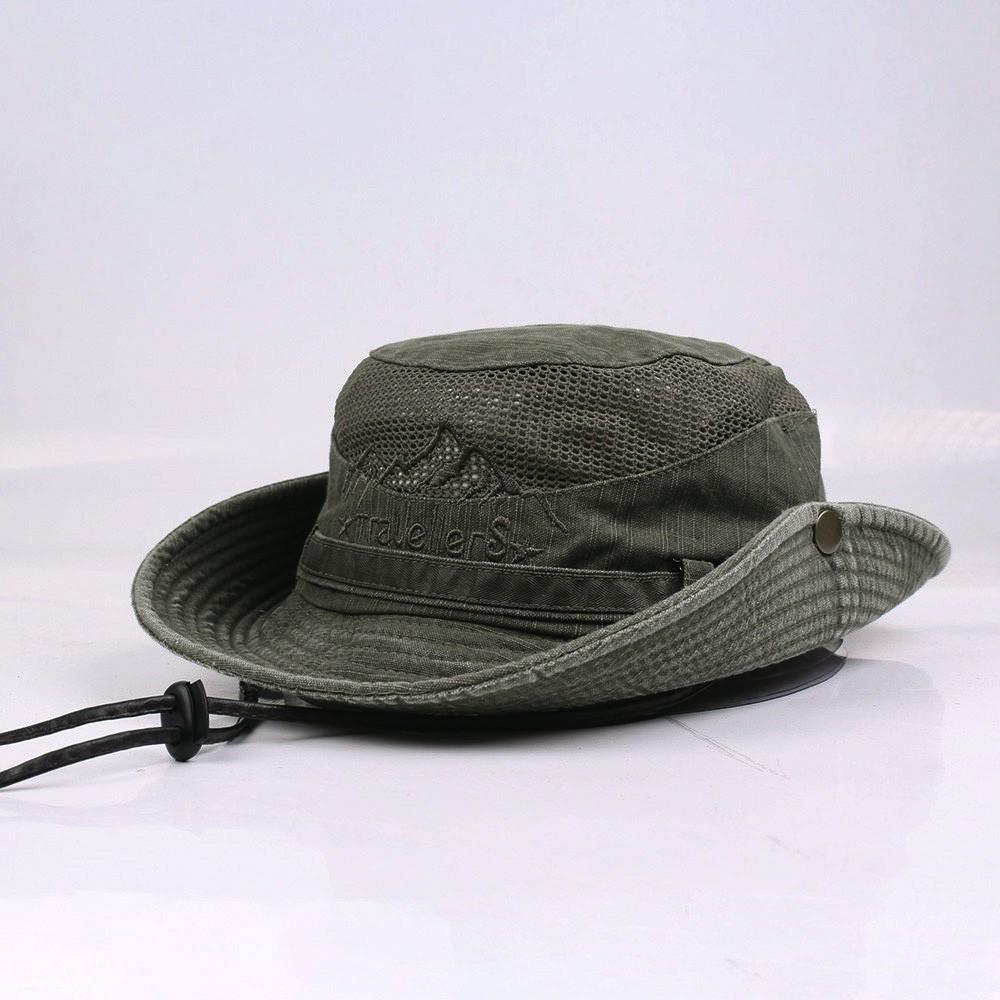 Wide Brim Outdoor Sun Protection Hat with Mesh Ventilation and Adjustable Chin Strap for Men and Women Camping Hiking
