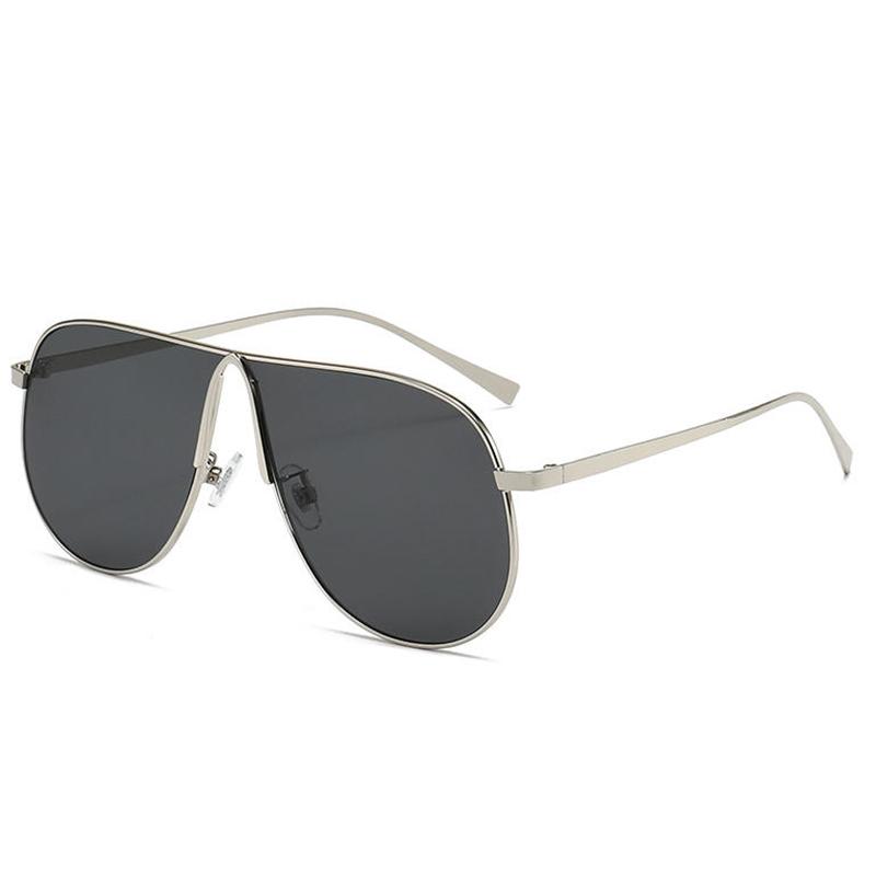 

Classic Unisex Fashion Pilot Sunglasses Oversized Trendy Eyewear for Holiday Costume Suitable Best Gift for Festive Occasions