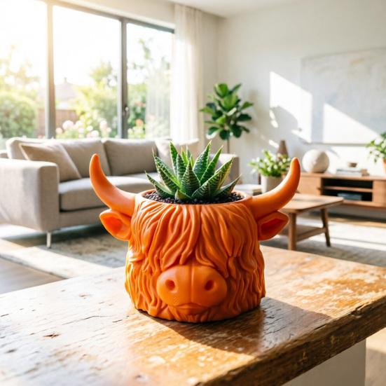 Highland Cow Planter 3D Printed Cute Animal Flower Pot Mini Cow Plant Container for Indoor Outdoor Desk Patio Garden Decor