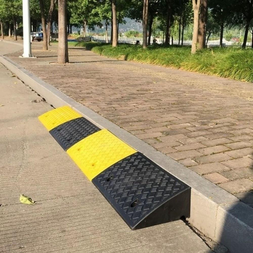 50/70/100mm Driveway Ramp Plastic Car Wheel Ramp Portable Threshold Ramp  Truck