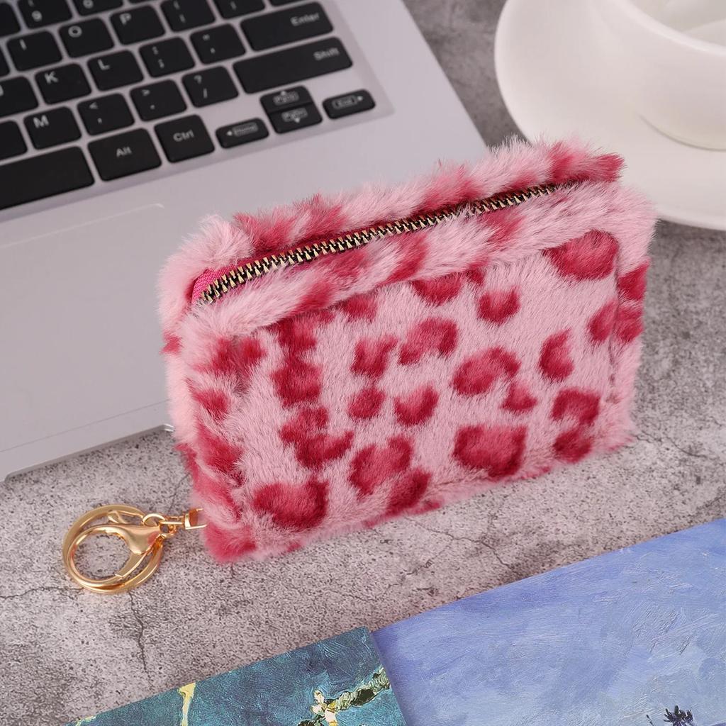 Nouveau portefeuille court en peluche imprimé léopard rétro pour femmes, grande capacité, carte d'identité, carte bancaire, porte-carte de crédit, sac à monnaie avec porte-clés
