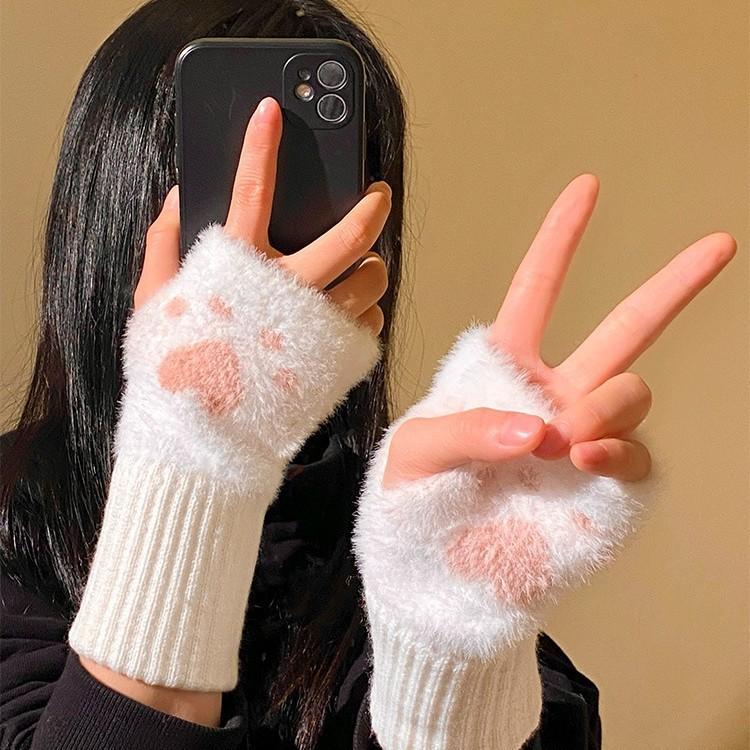 Cute Cat Claw Half Finger Plush Gloves for Women In New Autumn and Winter Plus Velvet Thickened Warm Wrist Protection for Touch Screen Writing