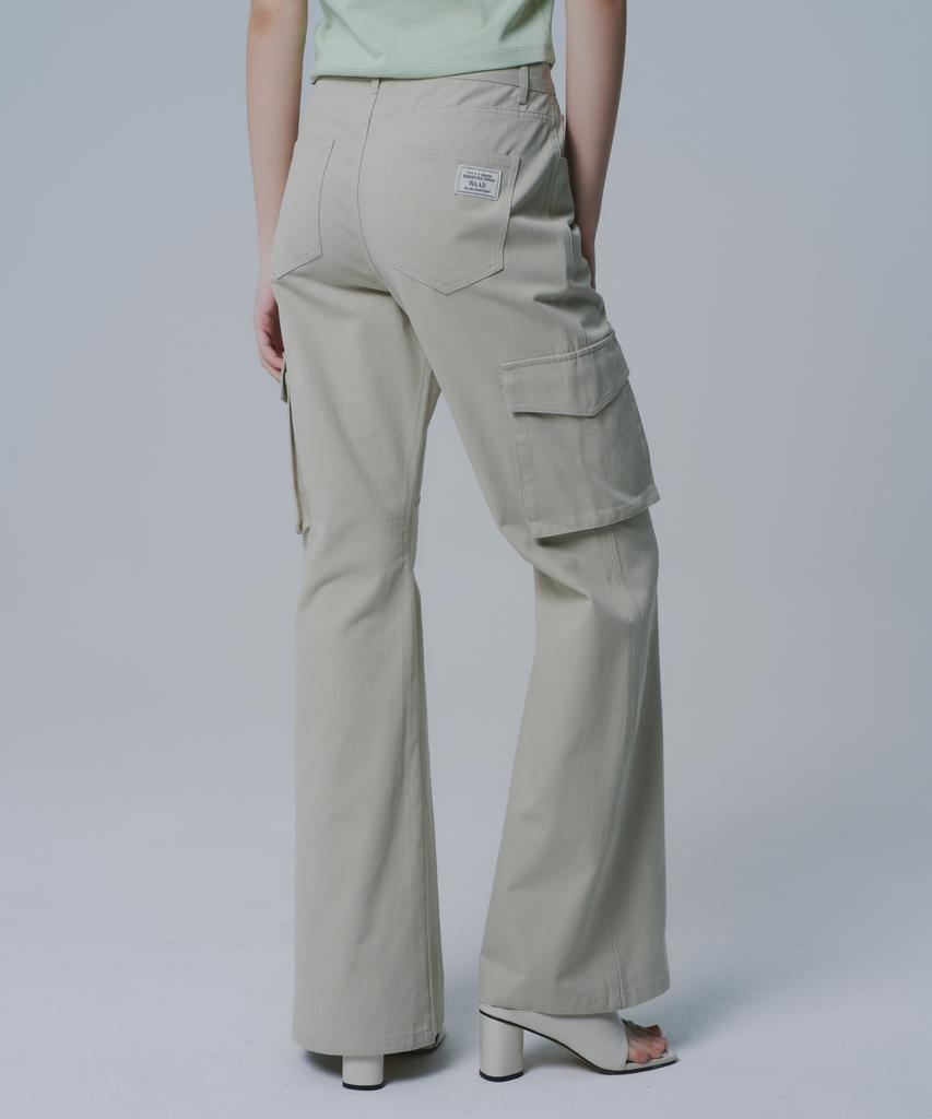 WAARFORWOMAN W1121 Cargo Bootcut Pants_Beige