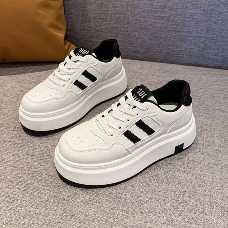 Thick-soled four-season little white shoes women's new spring versatile angola red small muffin board shoes