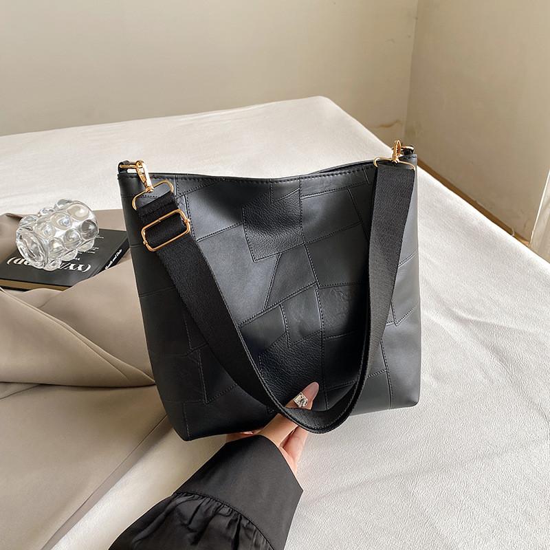 2024 New Stylish Soft Shoulder Tote Bag With Spacious Design For Everyday Use
