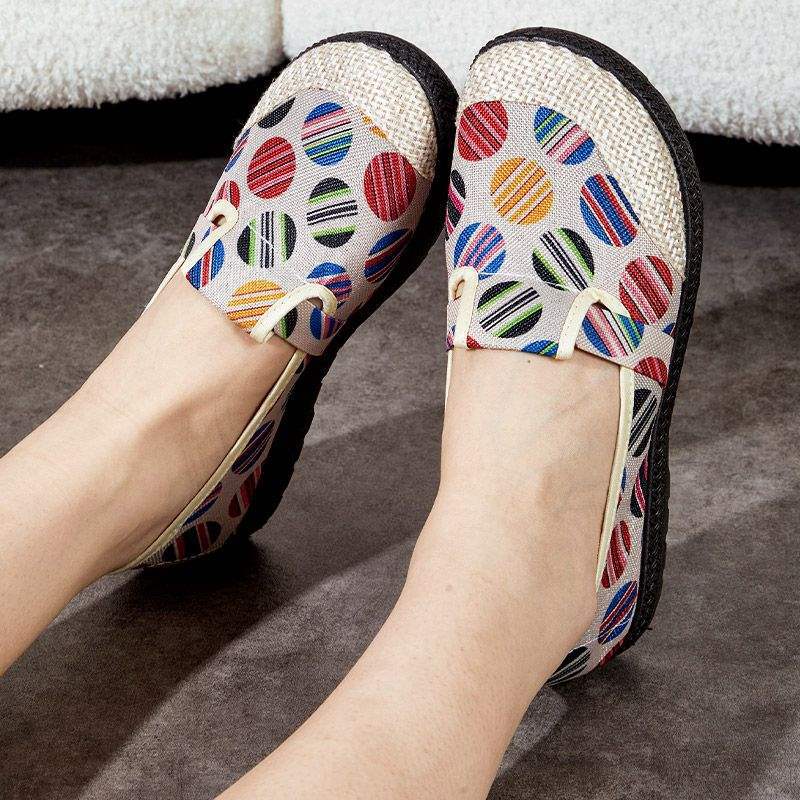 Old ******* cloth shoes women's summer leisure one pedal ****** and autumn breathable flat-bottomed s**t-soled canvas