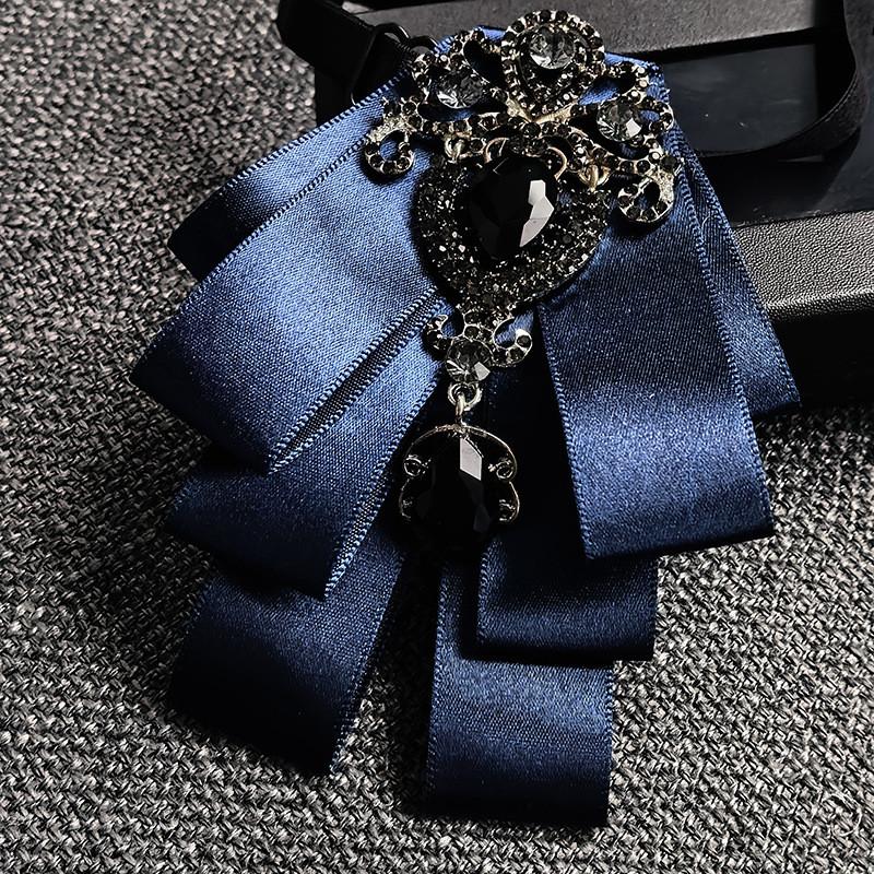 Fashionable Neck Flower Brooch With Rhinestone Accents For Formal And Casual Wear
