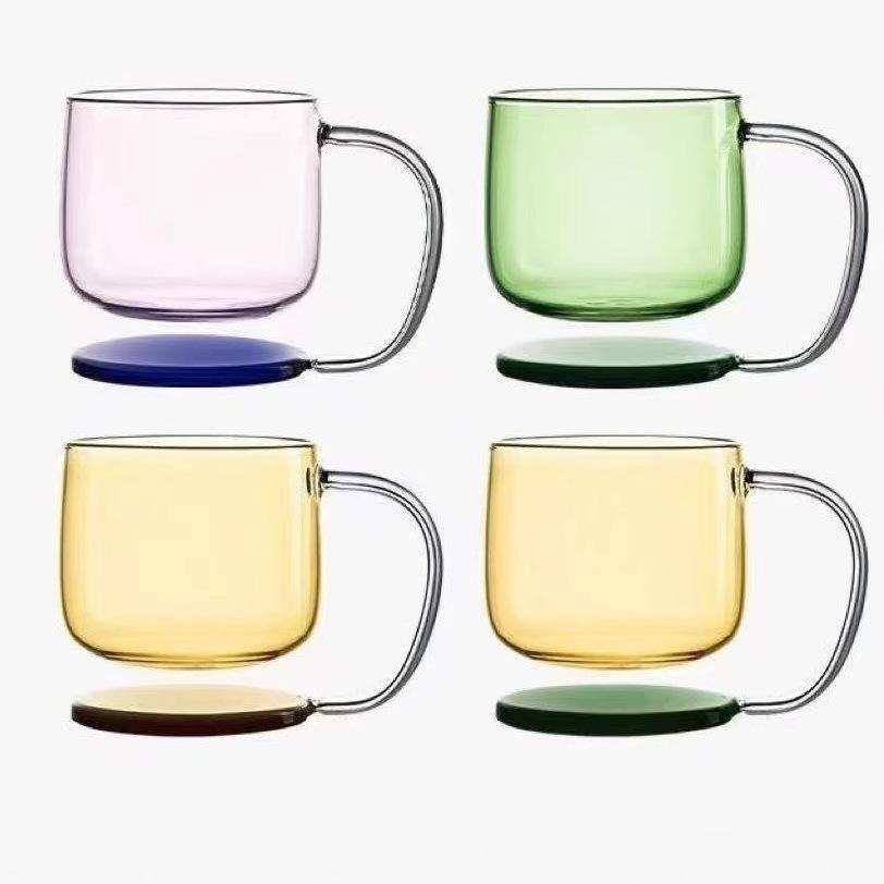 Kreativer Hänge-Glasbecher Kaffee Milchsaft Trinkbecher Wasser Hohes Borosilikatglas Farbblockierendes Glasbecher Bierbecher