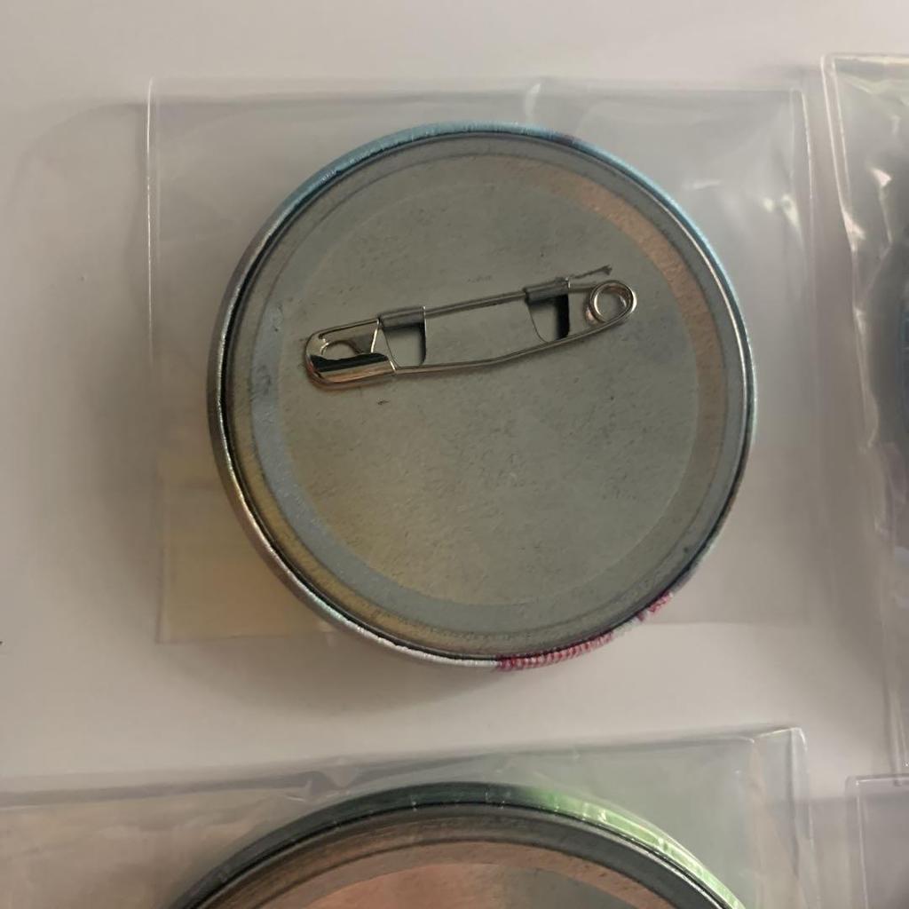 [USED] Twice Dahyun can badge