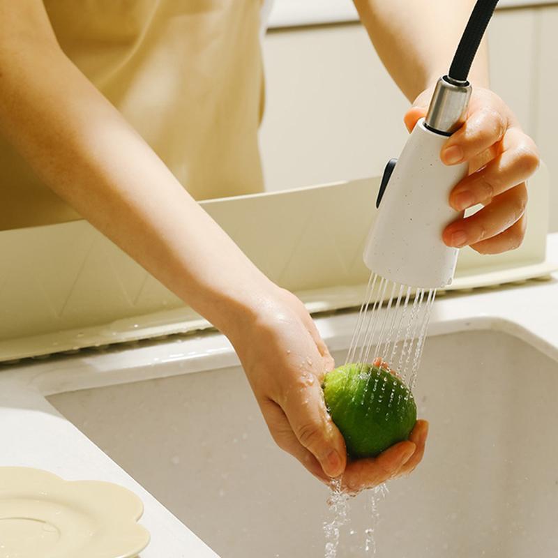 1 ks Silikonová ochrana proti stříkající vodě do dřezu s přísavkou Bariéra proti stříkající vodě pro kuchyňský dřez Vodotěsná zástěna proti stříkající vodě