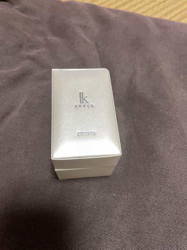 [USED] SEIKO LUKIA watch