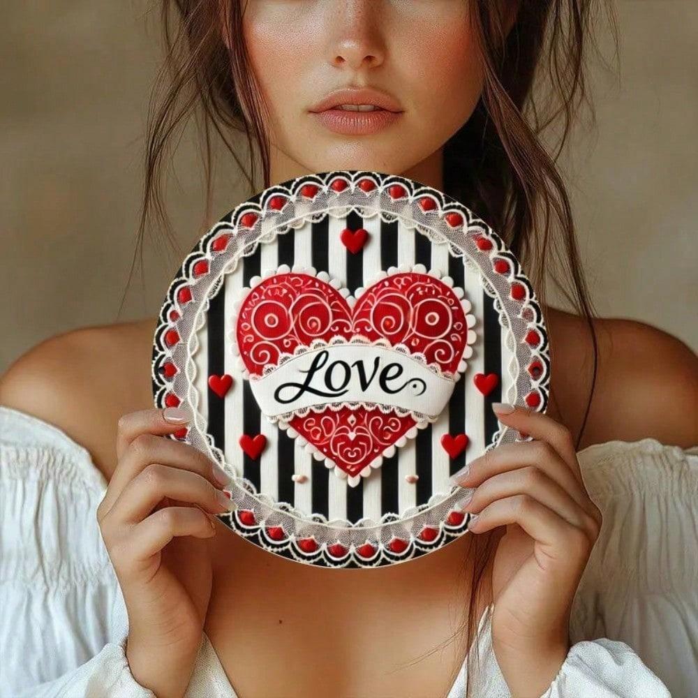 

Charming 8 Inch Round Metal Wall Art Love Heart Red Black Striped Home Decor Kitchen 20x20 різнокольоровий