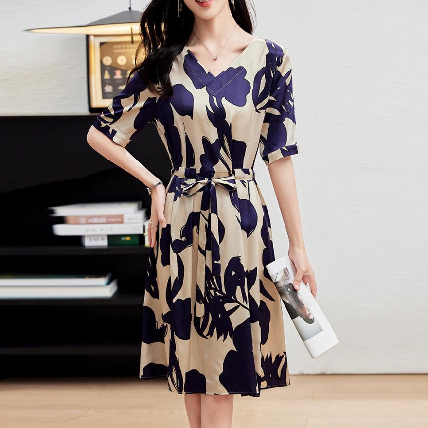 

Модное принтованное платье с коротким рукавом, темпераментное шелковое платье, женское летнее новое платье с V-образным вырезом, приталенное по талии, узкая юбка из шелка тутового дерева 3XL