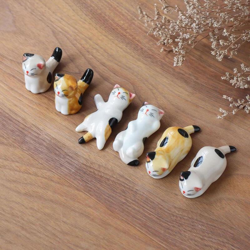 Cute Ceramic Cat Chopstick Rest