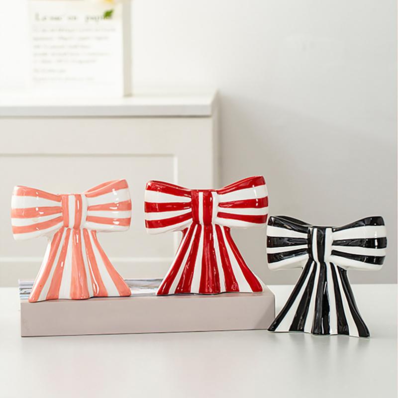 Ceramic Gift Ins Candle Cup Ambience Bow Shaped Design Unique Handicrafts Ornaments Stripe Pattern Decorative 3 Colors