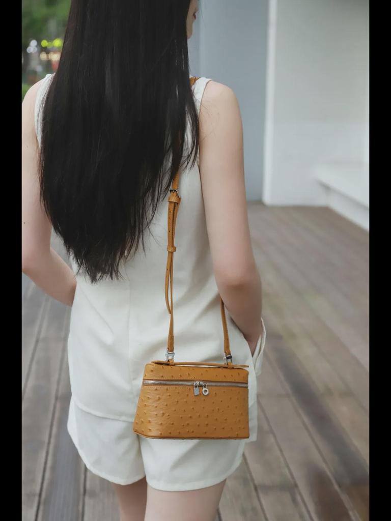 Genuine Leather Ostrich Pattern Women's Lunch Box Bag - Small Handheld Cowhide Cosmetic Messenger Bag