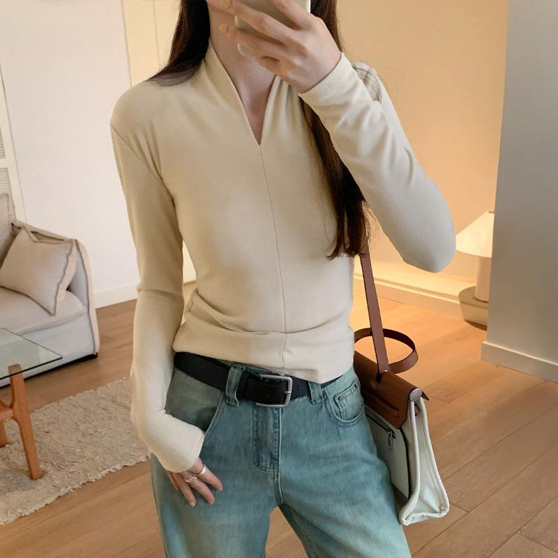 

Футболка с длинными рукавами и V-образным вырезом, облегающая, с полуворотником, для женщин, осенняя, новая, однотонная, нижняя рубашка M