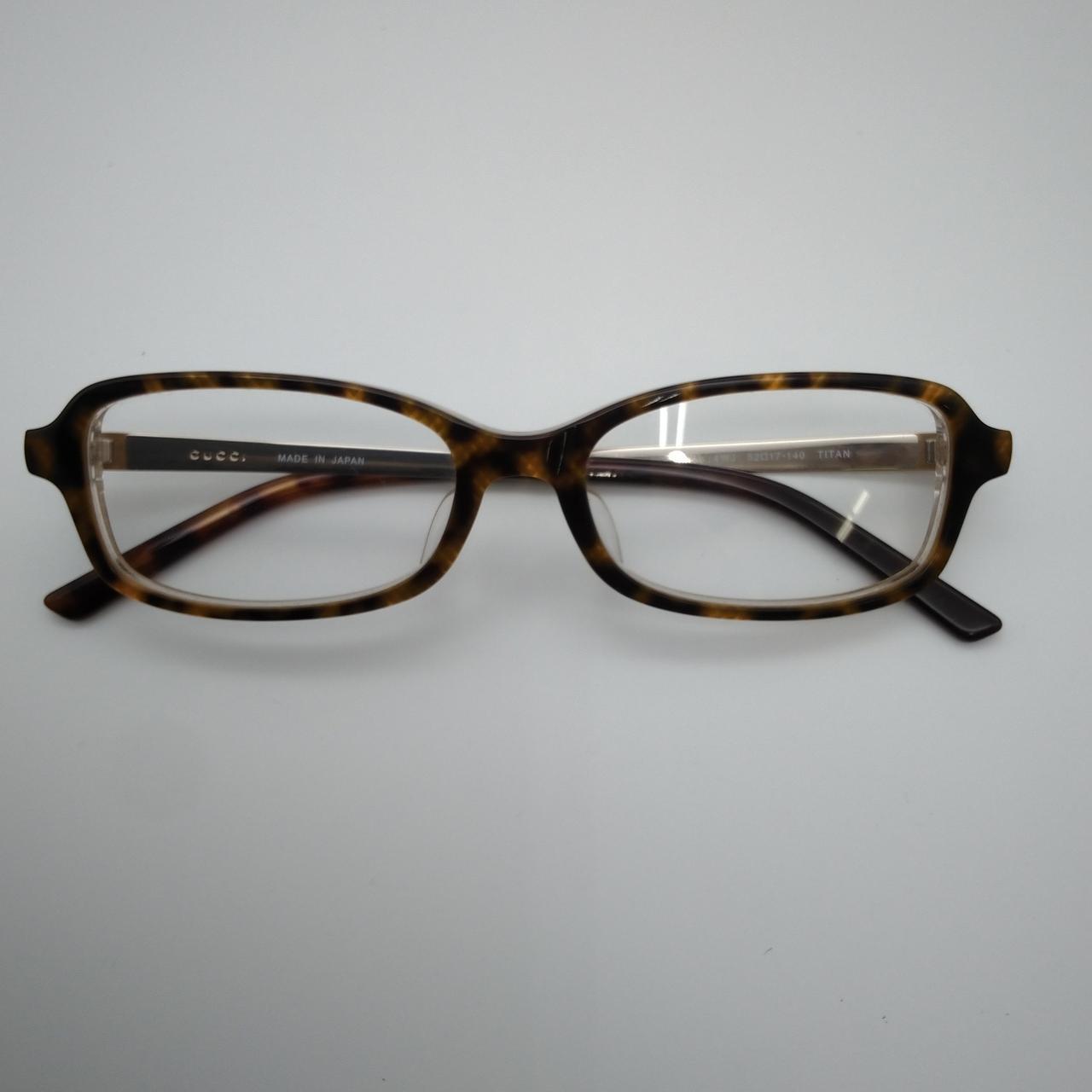 Used gucci glasses