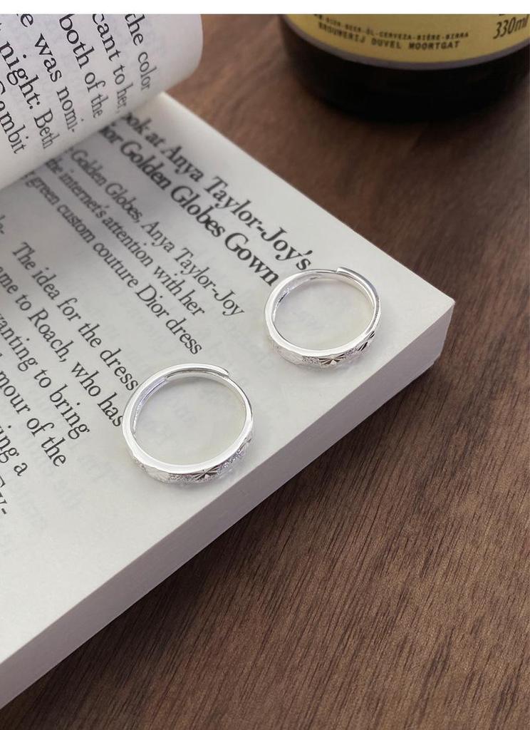 Sterling Silver Starry River Couple Rings: Luxurious, Shimmering Niche Design