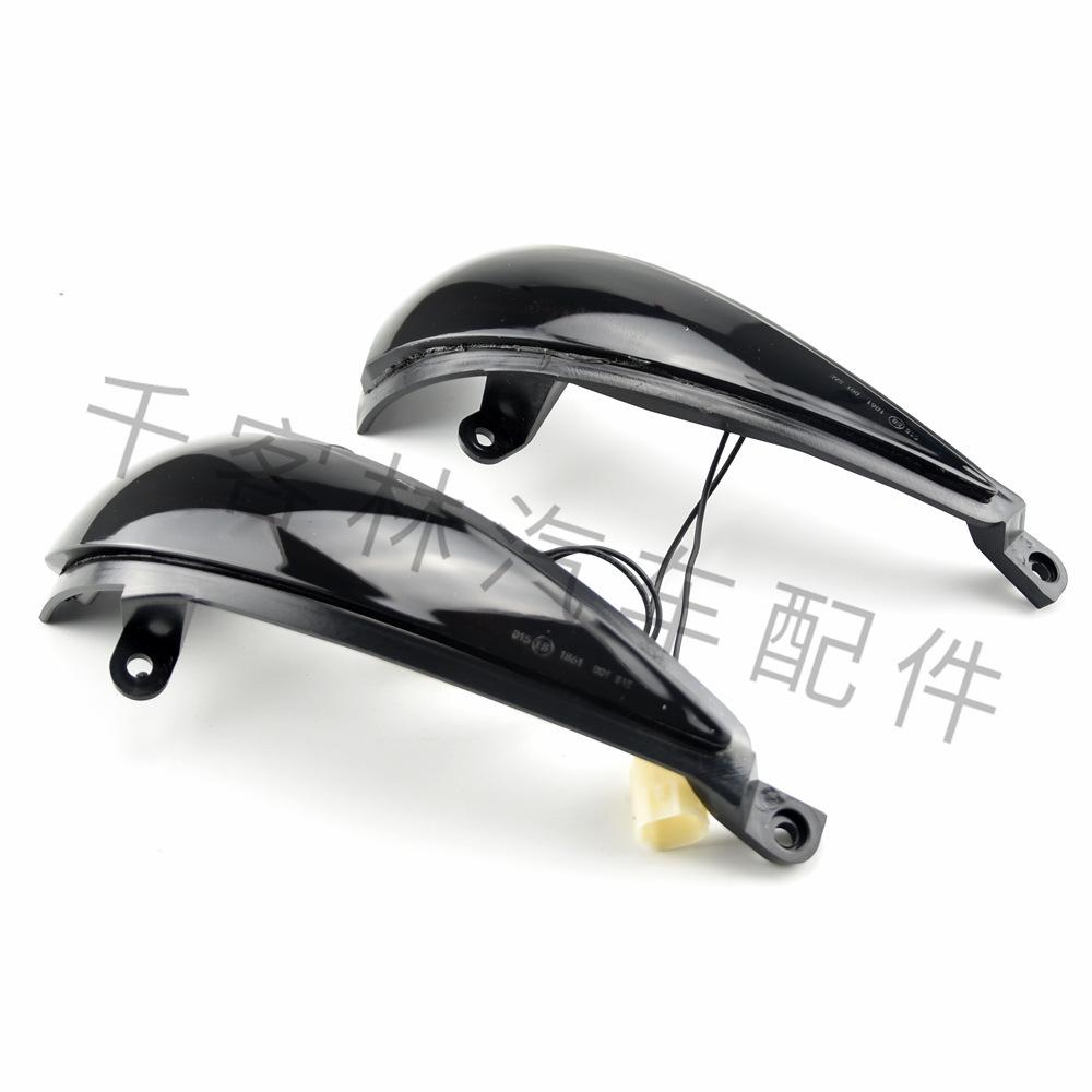 Turn Signal Lights with Amber Flowing Indicators for 2006-2011 Honda Civic Eighth Gen Rearview Mirrors.