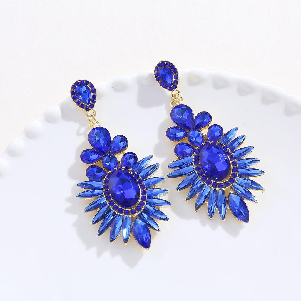 Exquisite Crystal Rhinestone Oval Drop Earrings for Women - Elegant Wedding & Event Jewelry