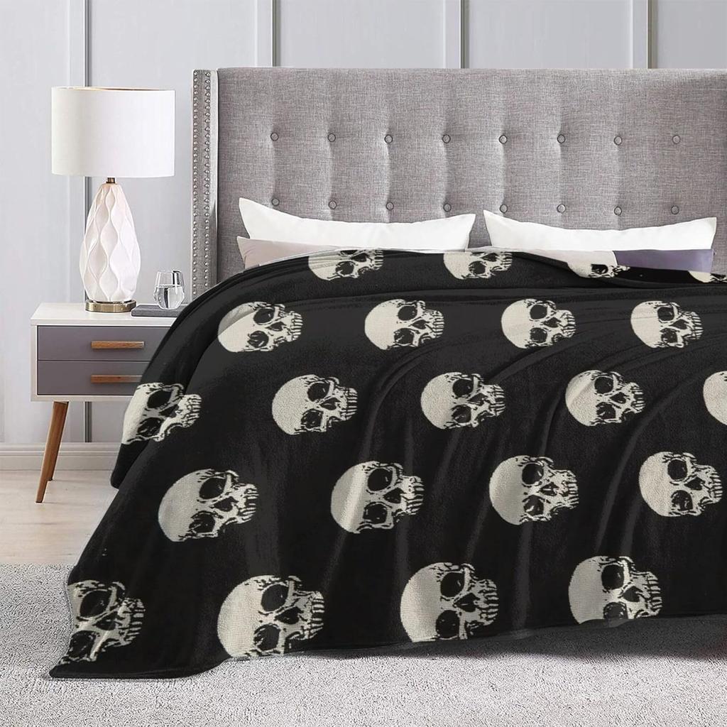 Gothic Skull Blanket Soft Cozy Spooky Skull Plush Throw Blanket Super Warm Fleece Fuzzy Halloween Skeleton Bedding Blanket Gifts for Kids Girls Boys